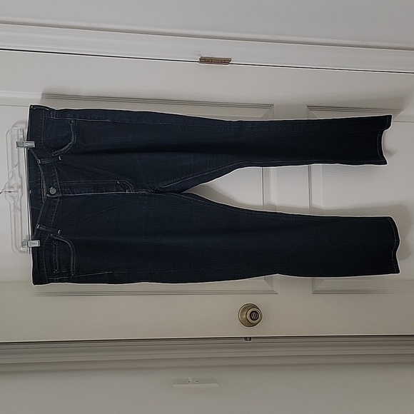 Levi's 541 Athletic Taper Jeans, Size 40x30, Dark Wash, Gently Used Condition - Picture 10 of 13